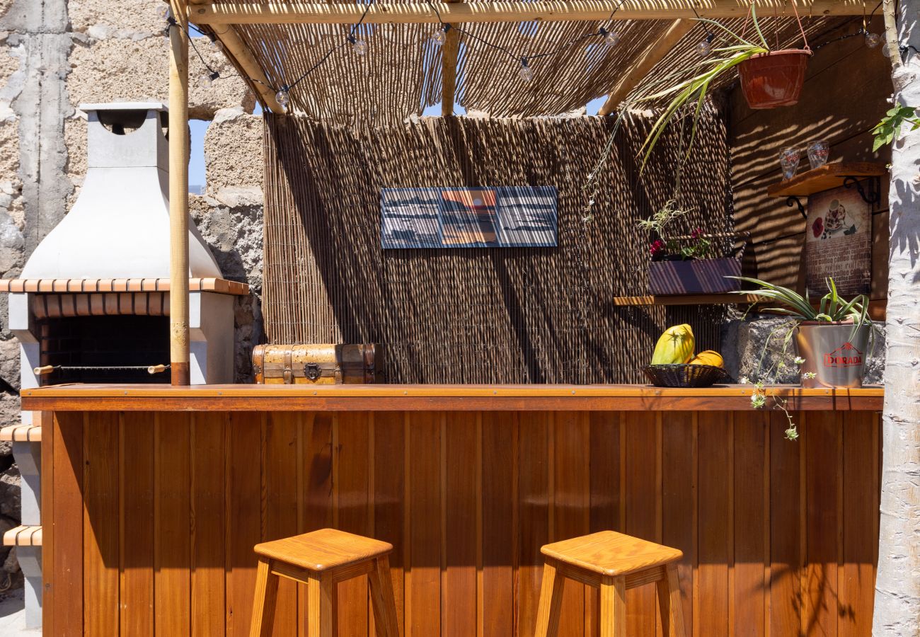 Country house in Adeje - PINQUITIN