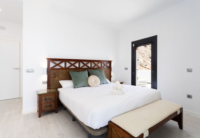 Apartment in Adeje - Gorgeous 3bd & view vacation home Apartment in Adeje - Gorgeous 3bd & view vacation home