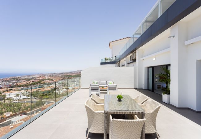 Apartment in Adeje - Gorgeous 3bd & view vacation home Apartment in Adeje - Gorgeous 3bd & view vacation home