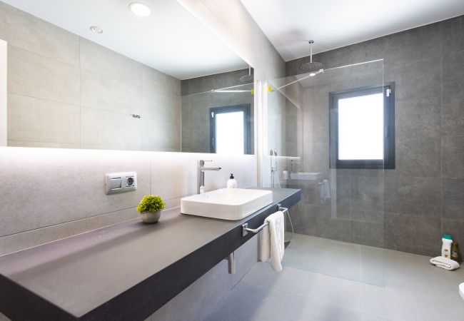 Apartment in Adeje - Gorgeous 3bd & view vacation home Apartment in Adeje - Gorgeous 3bd & view vacation home