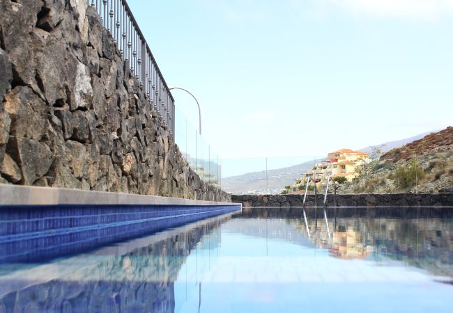 Apartment in Adeje - Gorgeous 3bd & view vacation home Apartment in Adeje - Gorgeous 3bd & view vacation home