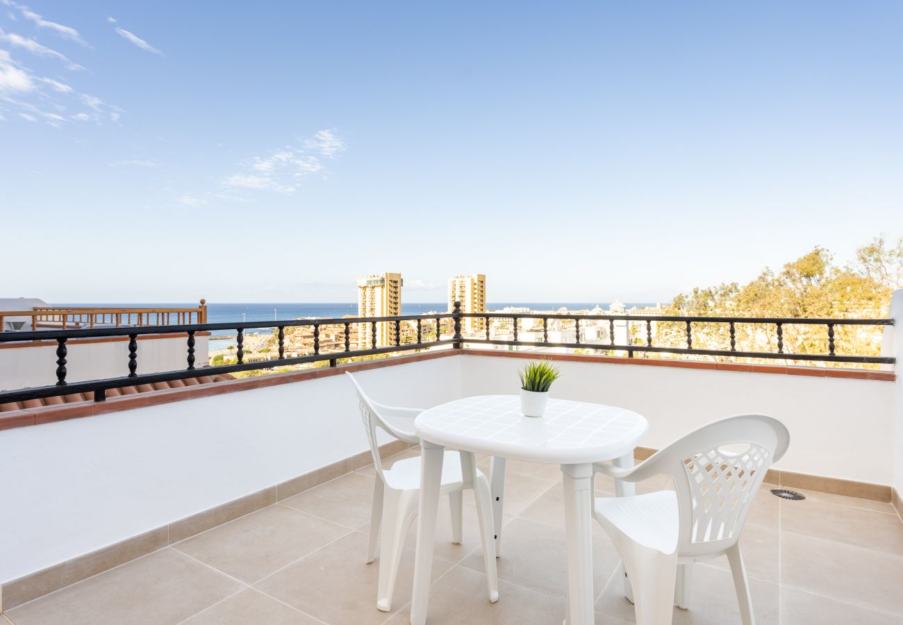 Apartment in Los Cristianos - Spectacular view of Las Vistas beach & ocean