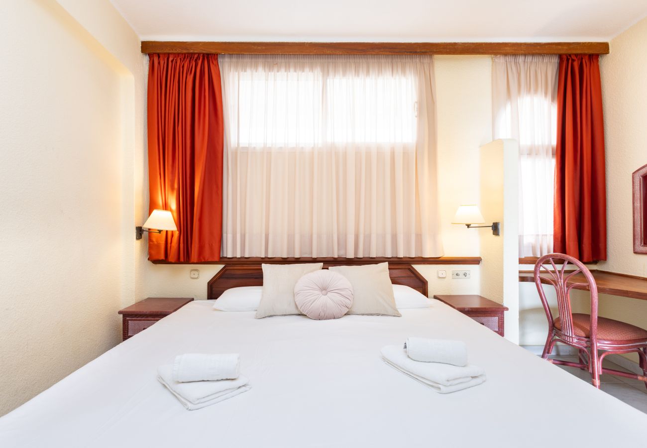 Apartment in Costa Adeje - Club Atlantis nice sea & pool view