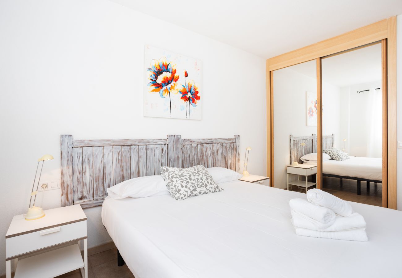 Apartment in Guía de Isora - Nice duplex with sea views & terrace in Alcalá