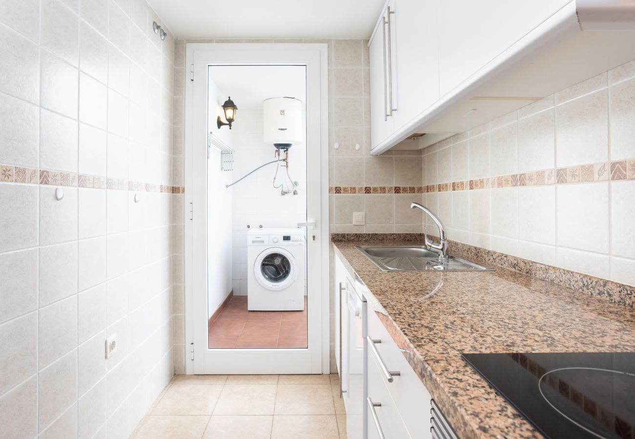 Apartment in Guía de Isora - Nice duplex with sea views & terrace in Alcalá