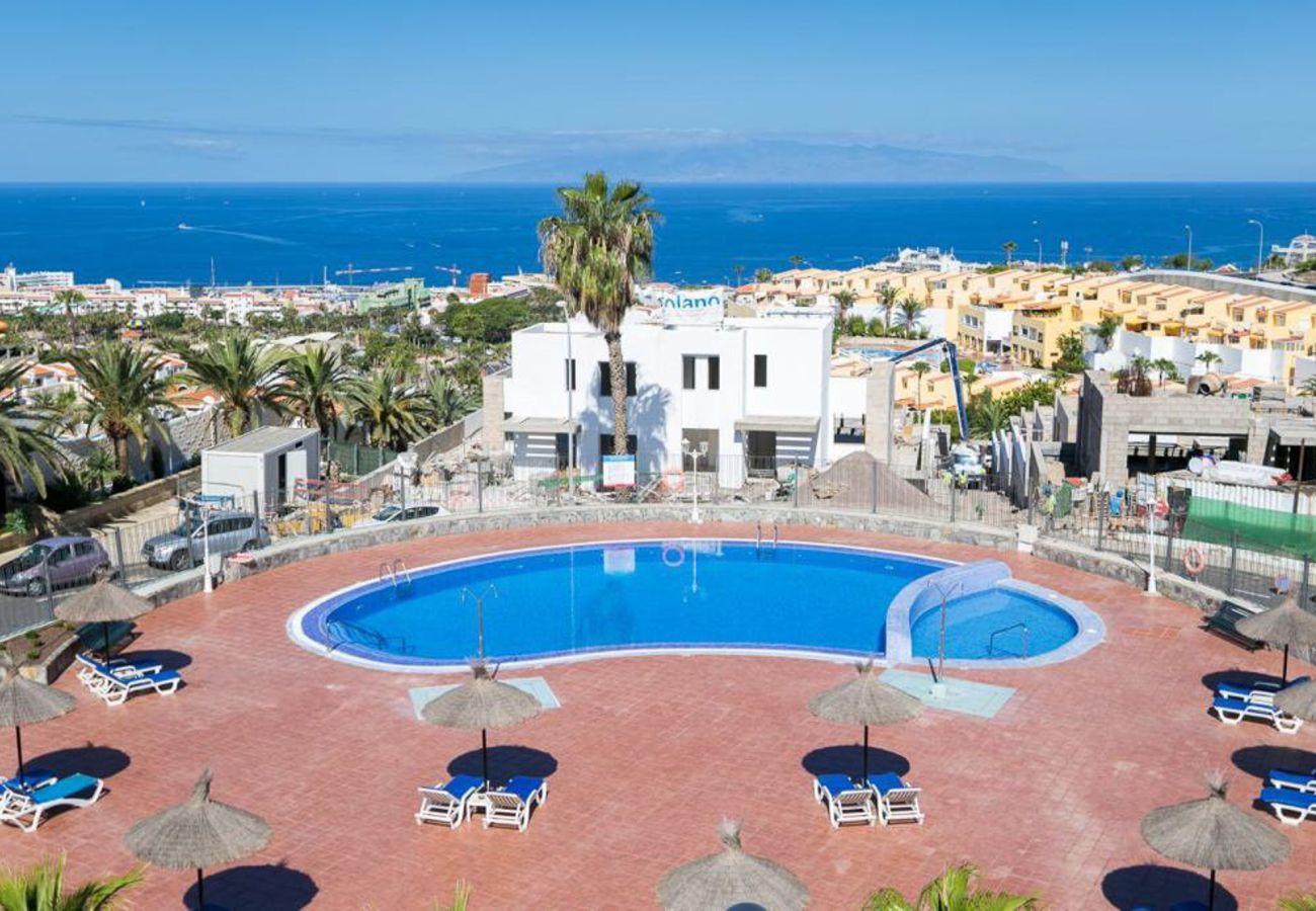 Appartement à Costa Adeje - Sea & Pool view apt in Costa Adeje
