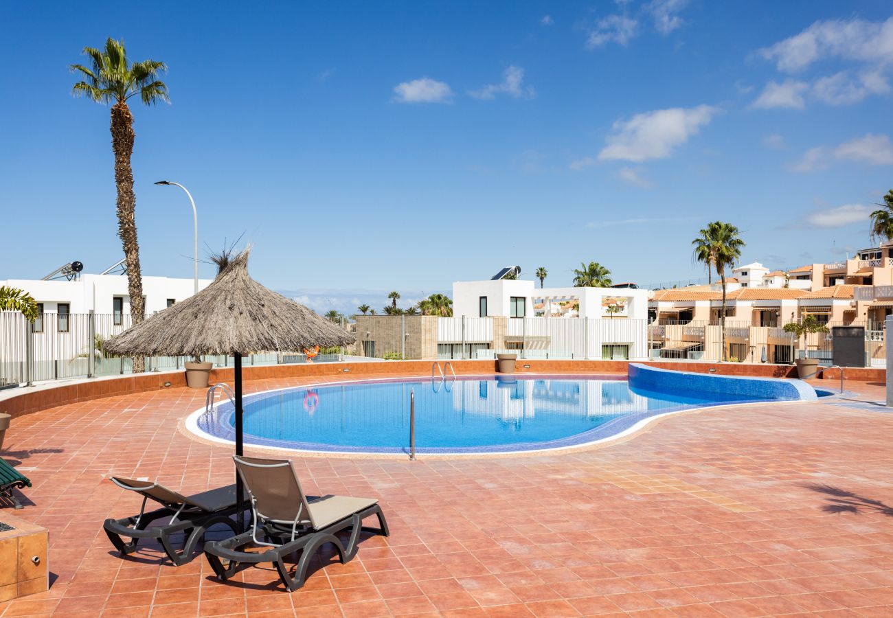 Appartement à Costa Adeje - Sea & Pool view apt in Costa Adeje