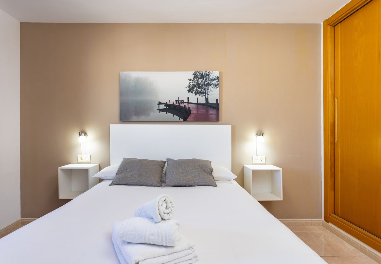 Appartement à El Medano - Lovely seaview apartment. Swimming pool & parking.