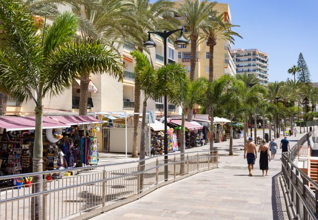 Appartamento a Los Cristianos - Bonito apto. Los Cristianos, vistas al mar y playa Appartamento a Los Cristianos - Bonito apto. Los Cristianos, vistas al mar y playa