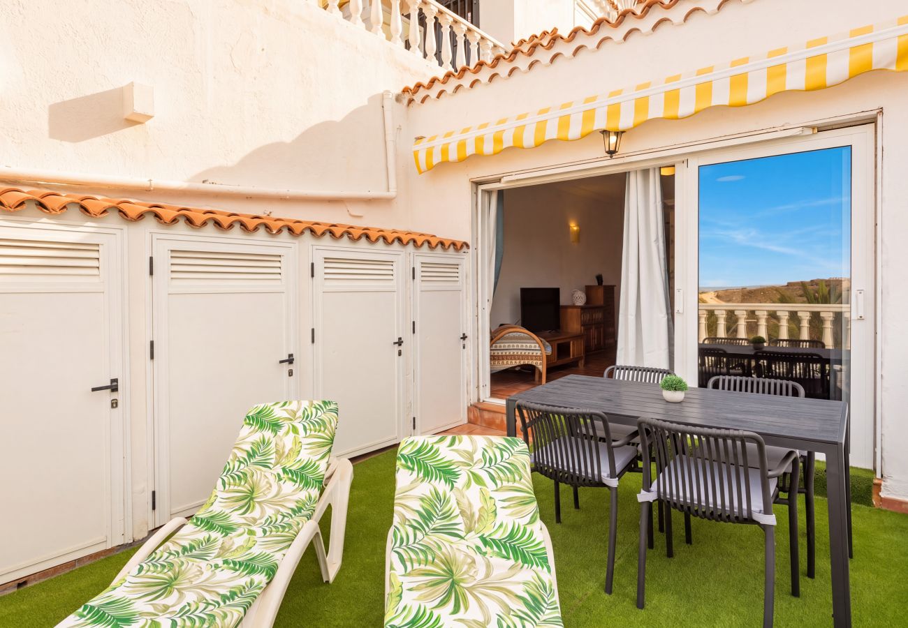 Appartamento a Adeje - Relax y descanso con terraza y vistas al mar