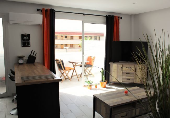 Appartamento a Los Cristianos - Modern and lovely apartment in Los Cristianos Appartamento a Los Cristianos - Modern and lovely apartment in Los Cristianos