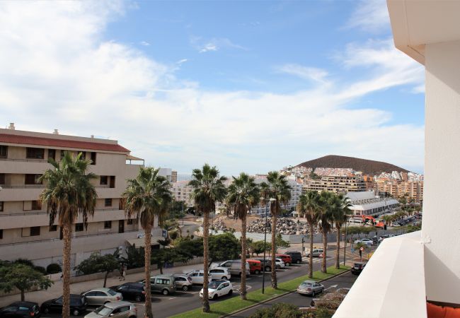Appartamento a Los Cristianos - Modern and lovely apartment in Los Cristianos Appartamento a Los Cristianos - Modern and lovely apartment in Los Cristianos