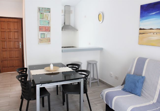 Appartamento a Adeje - Great location, 2 bd and terrace in Las Americas Appartamento a Adeje - Great location, 2 bd and terrace in Las Americas