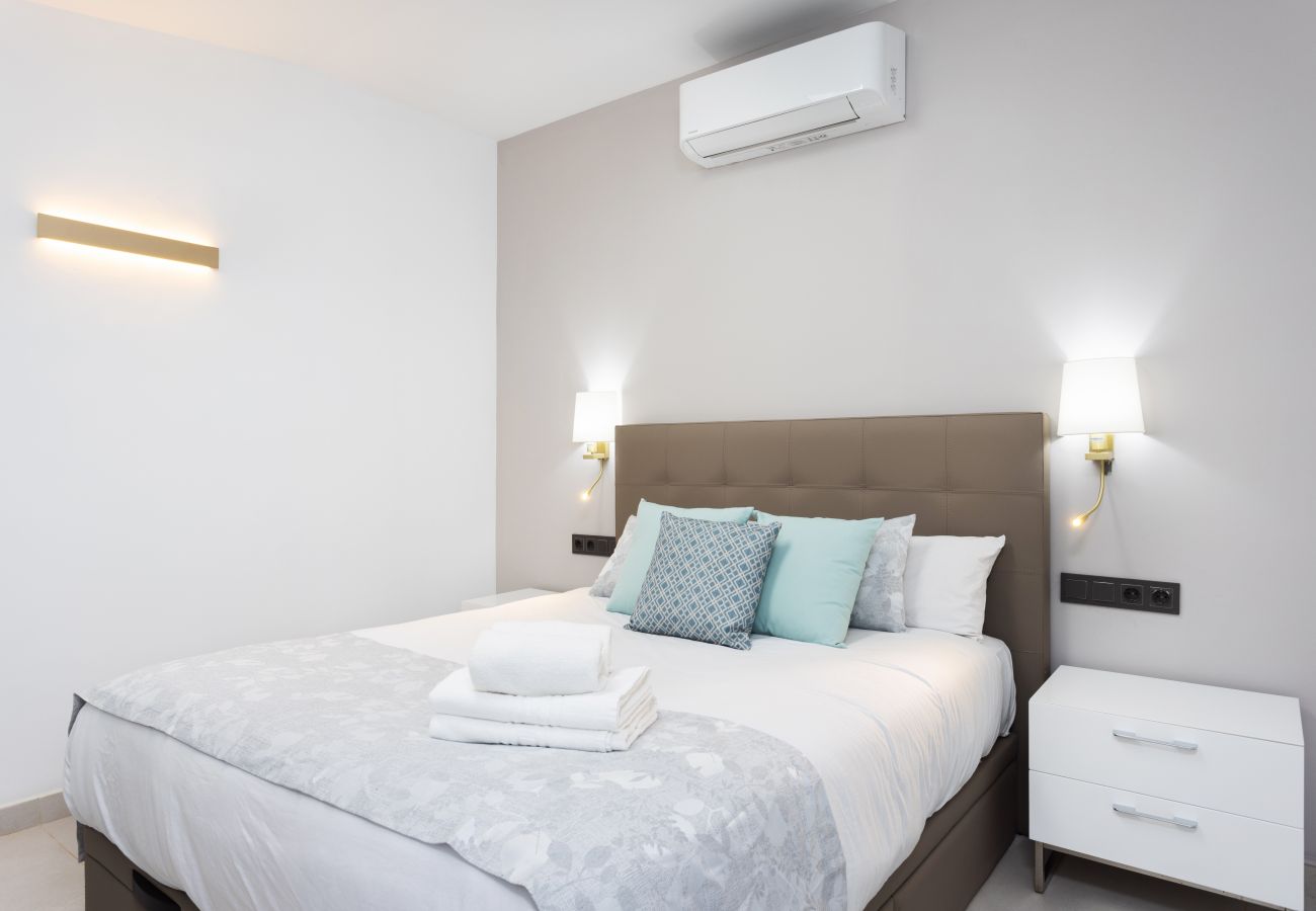 Villa a Adeje - Wonderful home with heated pool