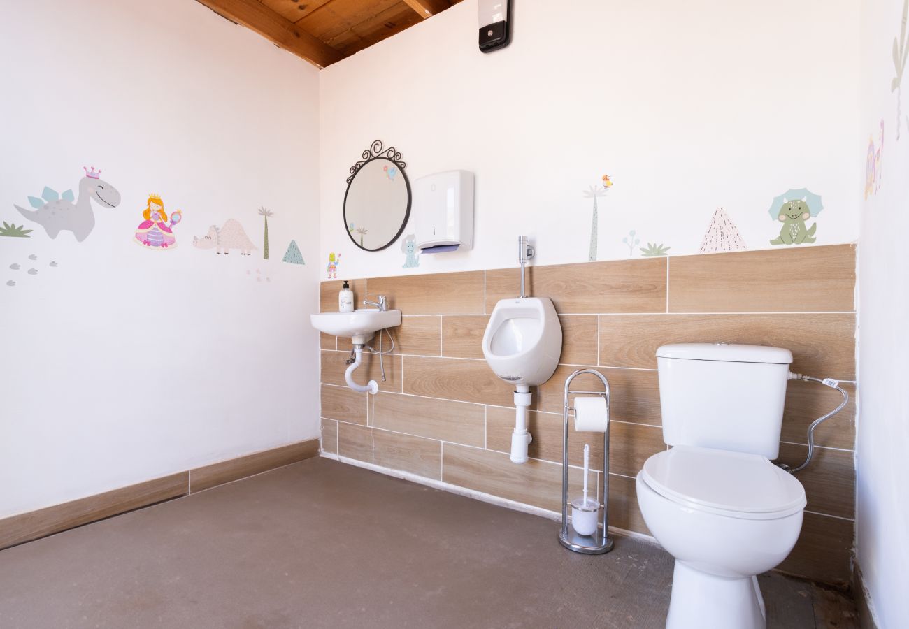 Fattoria a Adeje - PINQUITIN