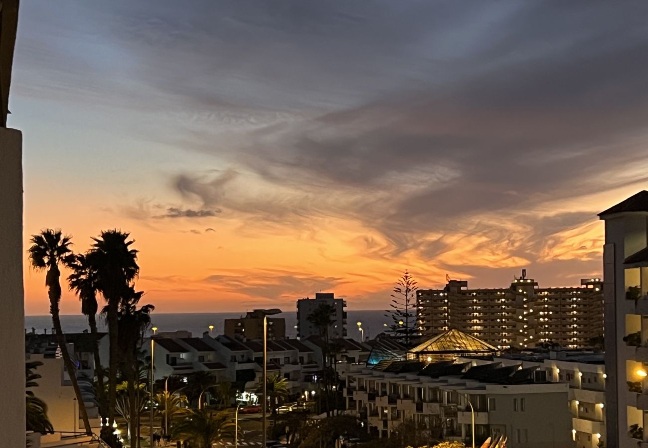 Appartamento a Los Cristianos - Ocean view & Pool. Los Cristianos Summerland