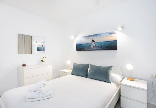 Appartamento a Los Cristianos - Superb pool view & next to ocean Los Cristianos Appartamento a Los Cristianos - Superb pool view & next to ocean Los Cristianos