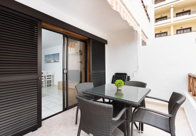Appartamento a Los Cristianos - Superb pool view & next to ocean Los Cristianos Appartamento a Los Cristianos - Superb pool view & next to ocean Los Cristianos