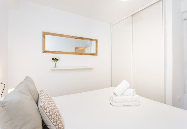 Appartamento a Los Cristianos - Spectacular view of Las Vistas beach & ocean Appartamento a Los Cristianos - Spectacular view of Las Vistas beach & ocean