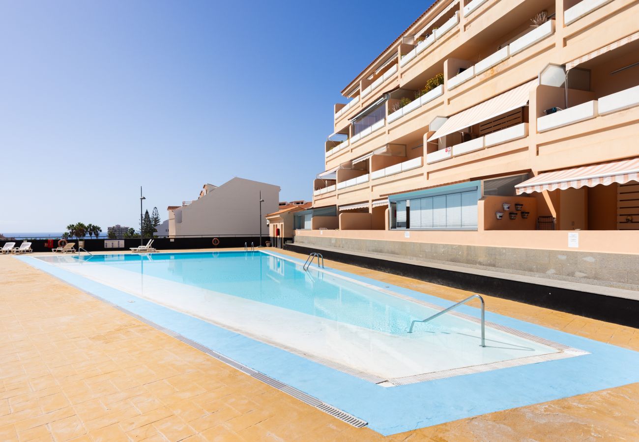 Appartamento a Los Cristianos - Nice sea & pool view apt in Los Cristianos