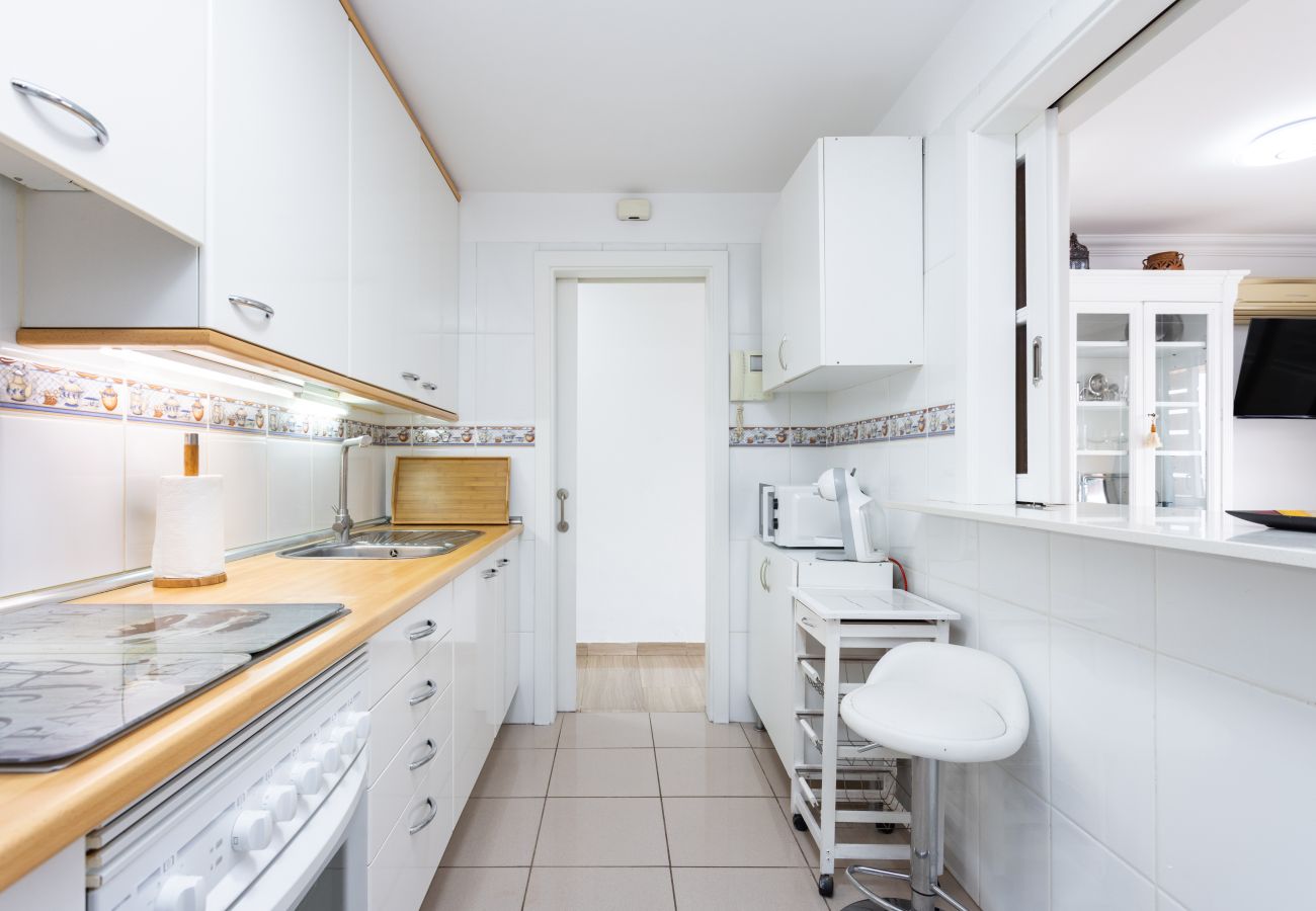 Appartamento a Los Cristianos - Nice sea & pool view apt in Los Cristianos