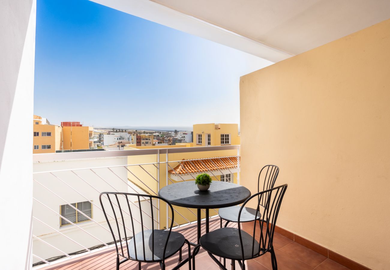 Appartamento a Guía de Isora - Nice duplex with sea views & terrace in Alcalá